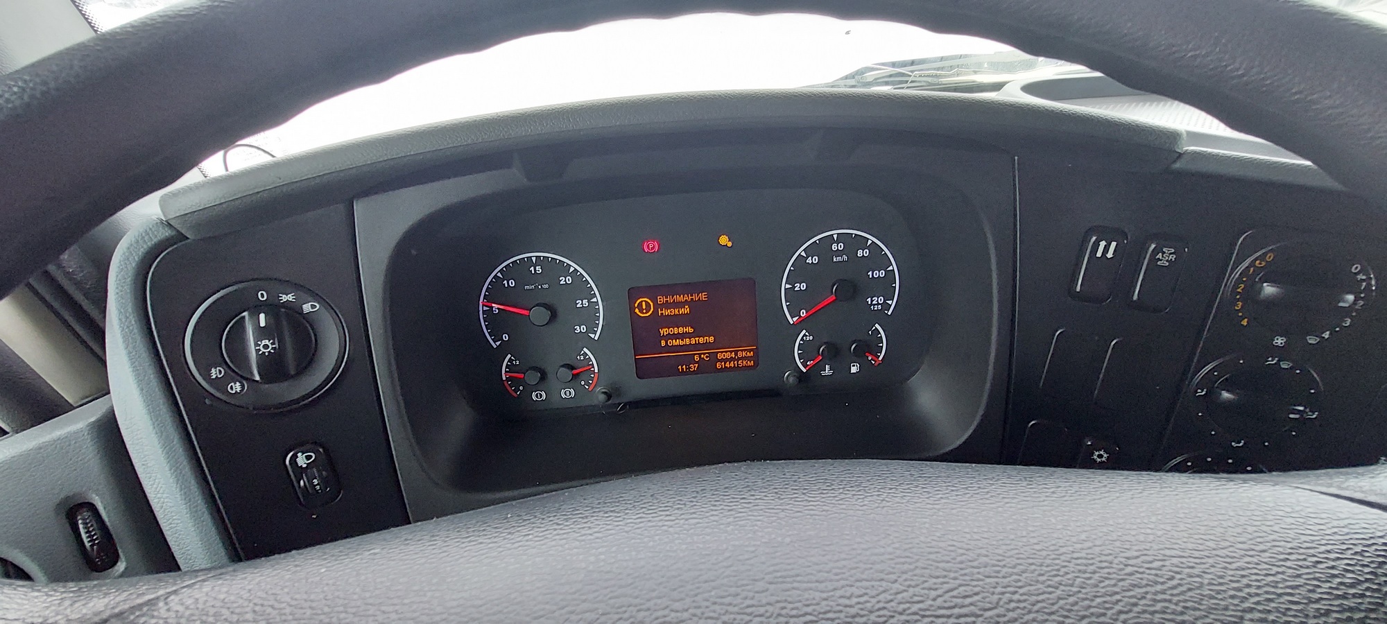 Седельный тягач КАМАЗ 5490-801-DC (газодизель) 2021 г. - фото 43