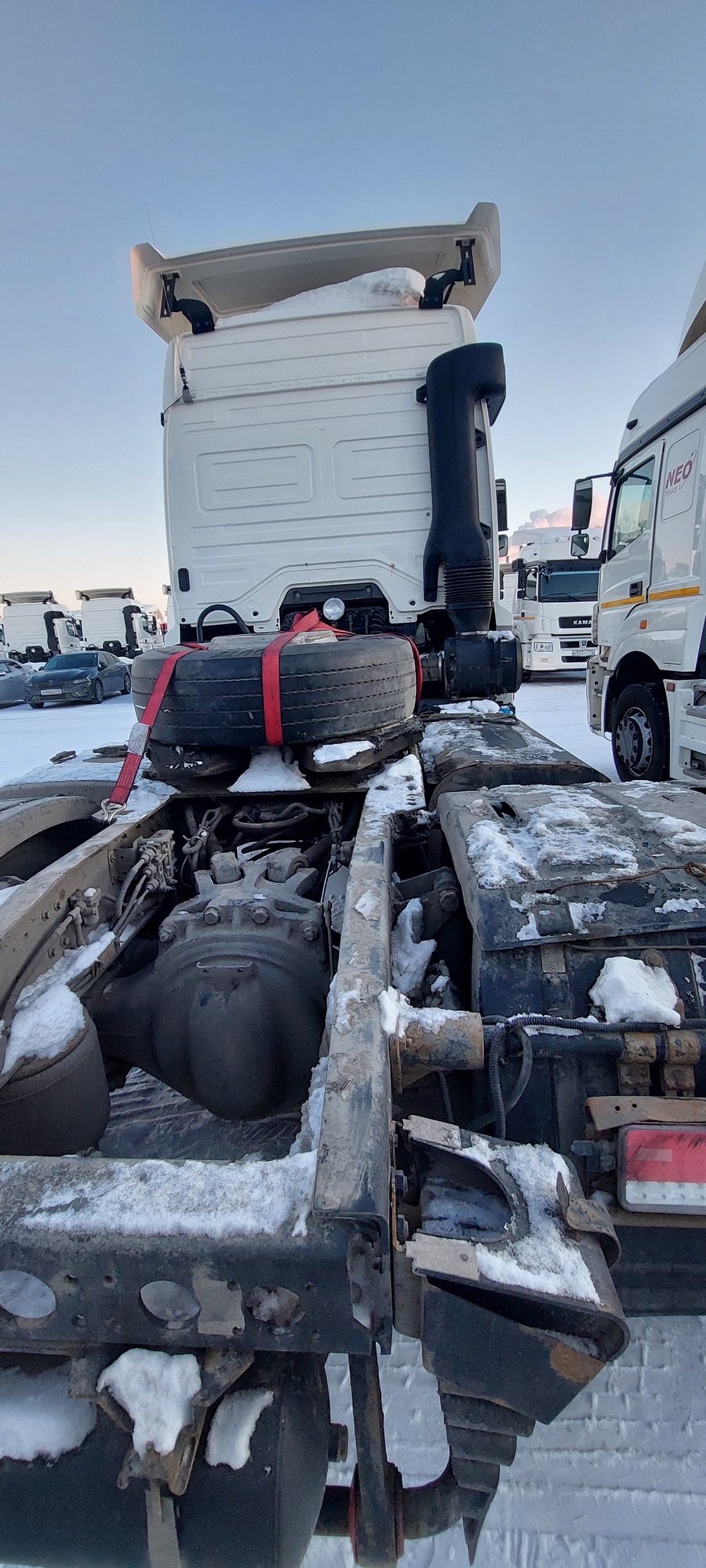 Седельный тягач КАМАЗ 5490-801-DC (газодизель) 2021 г. - фото 20