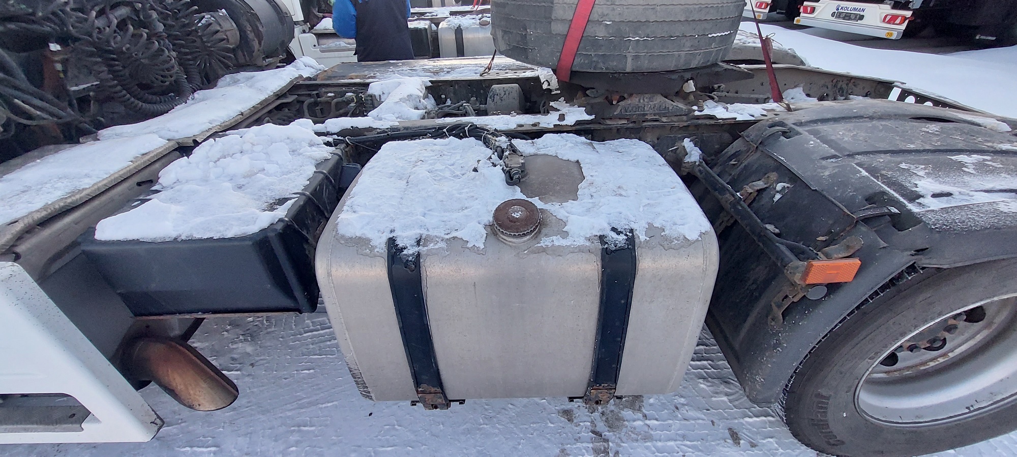 Седельный тягач КАМАЗ 5490-801-DC (газодизель) 2021 г. - фото 26