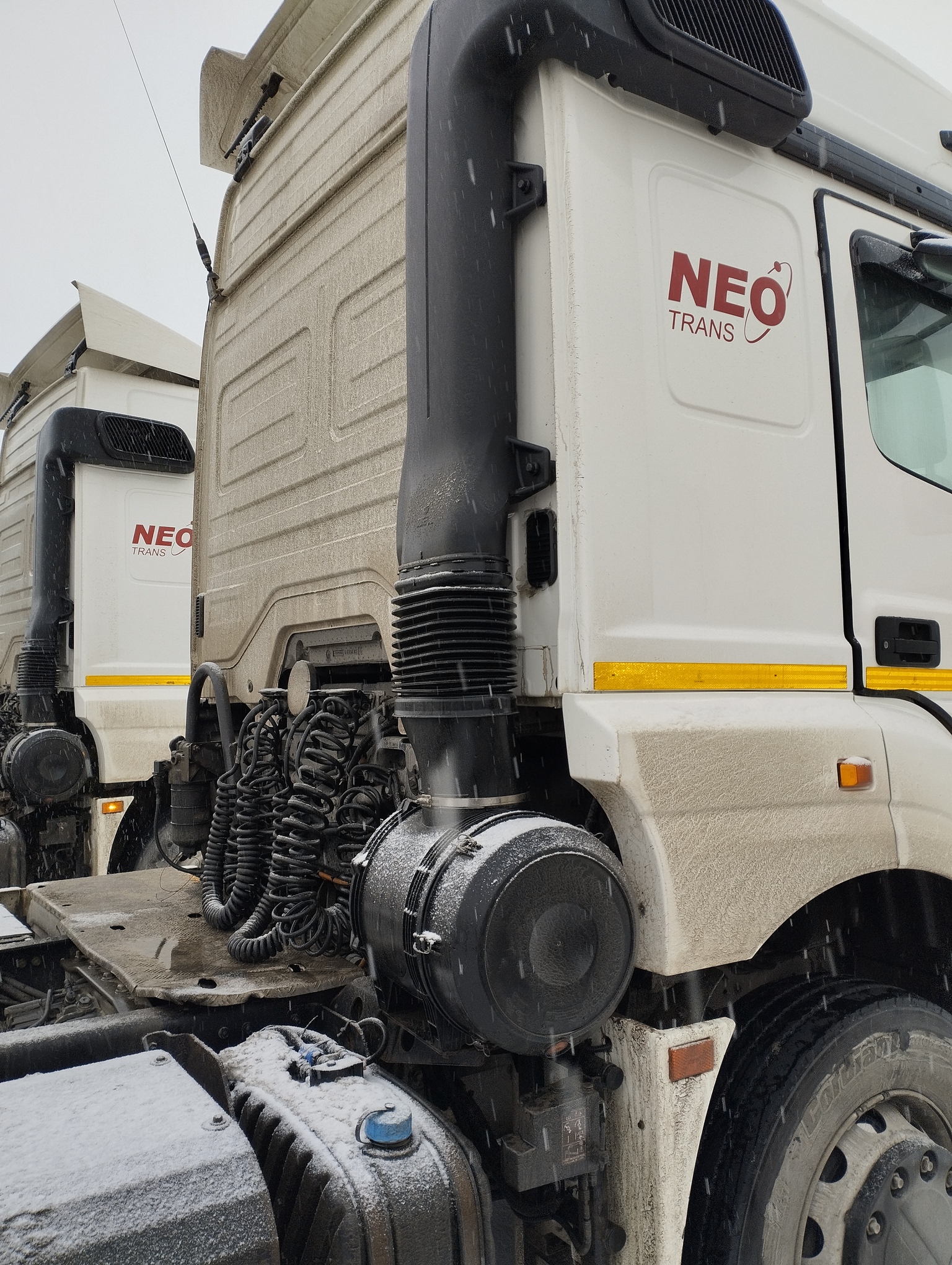 Седельный тягач КАМАЗ 5490-801-DC (газодизель) 2021 г. - фото 17