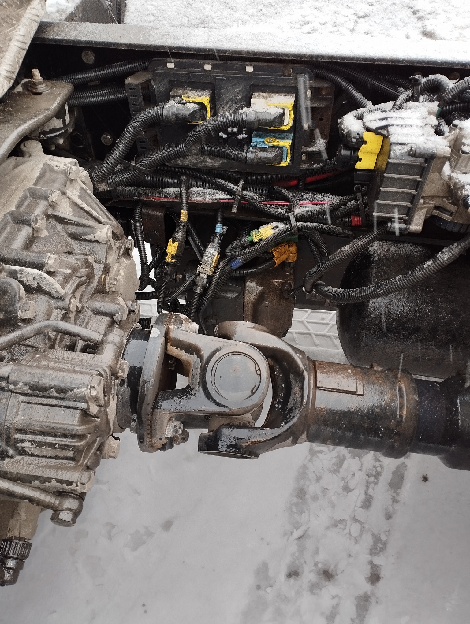 Седельный тягач КАМАЗ 5490-801-DC (газодизель) 2021 г. - фото 34