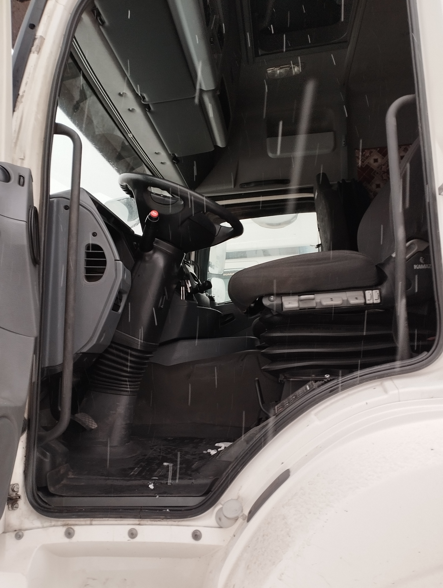 Седельный тягач КАМАЗ 5490-801-DC (газодизель) 2021 г. - фото 43