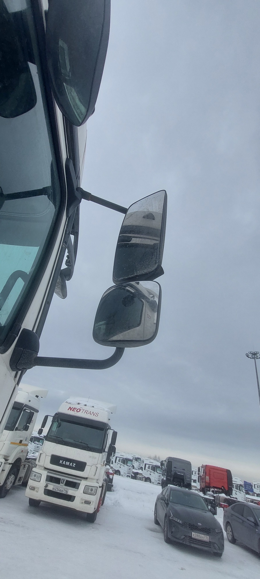 Седельный тягач КАМАЗ 5490-801-DC (газодизель) 2021 г. - фото 7