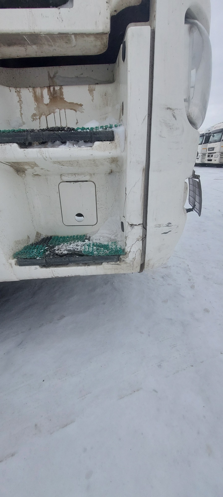 Седельный тягач КАМАЗ 5490-801-DC (газодизель) 2021 г. - фото 8