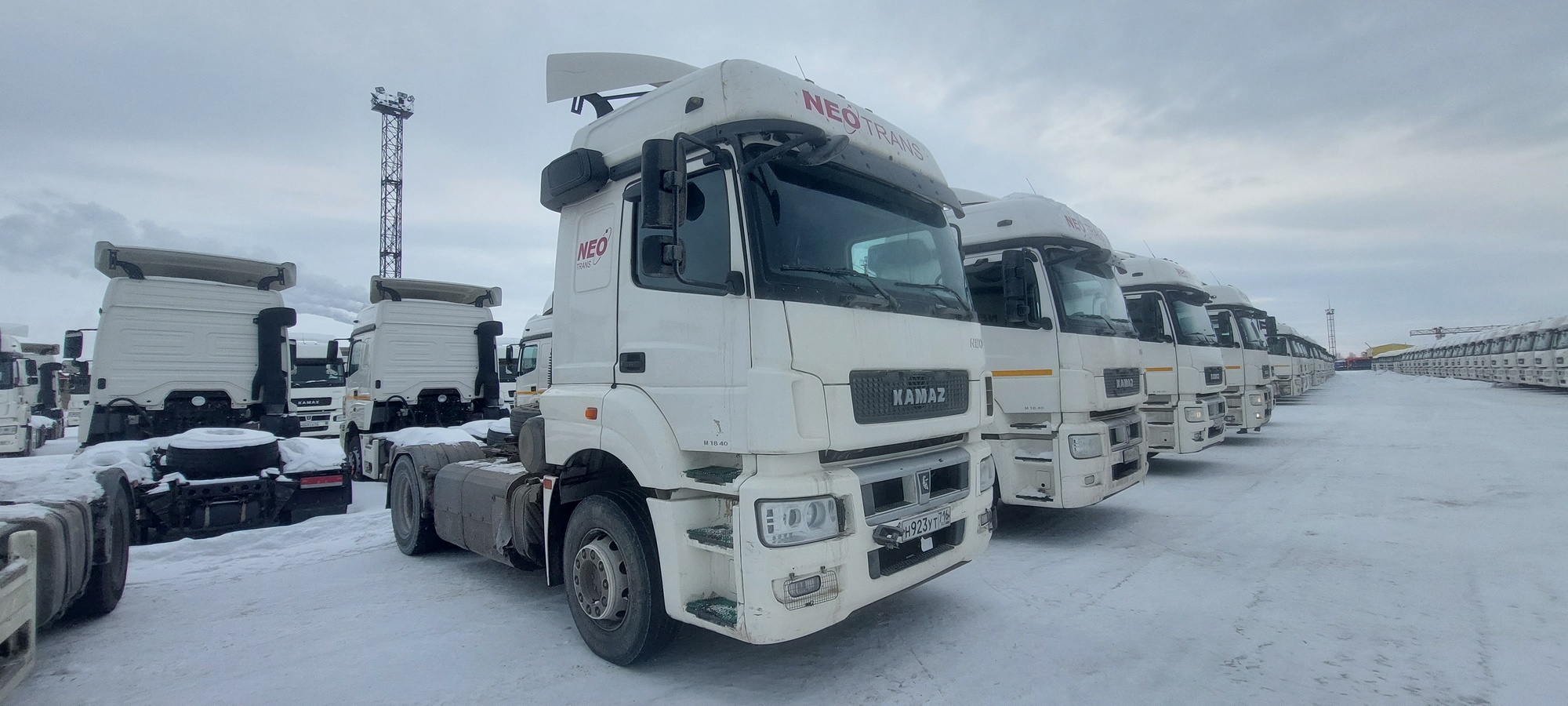 Седельный тягач КАМАЗ 5490-801-DC (газодизель) 2021 г. - фото 11