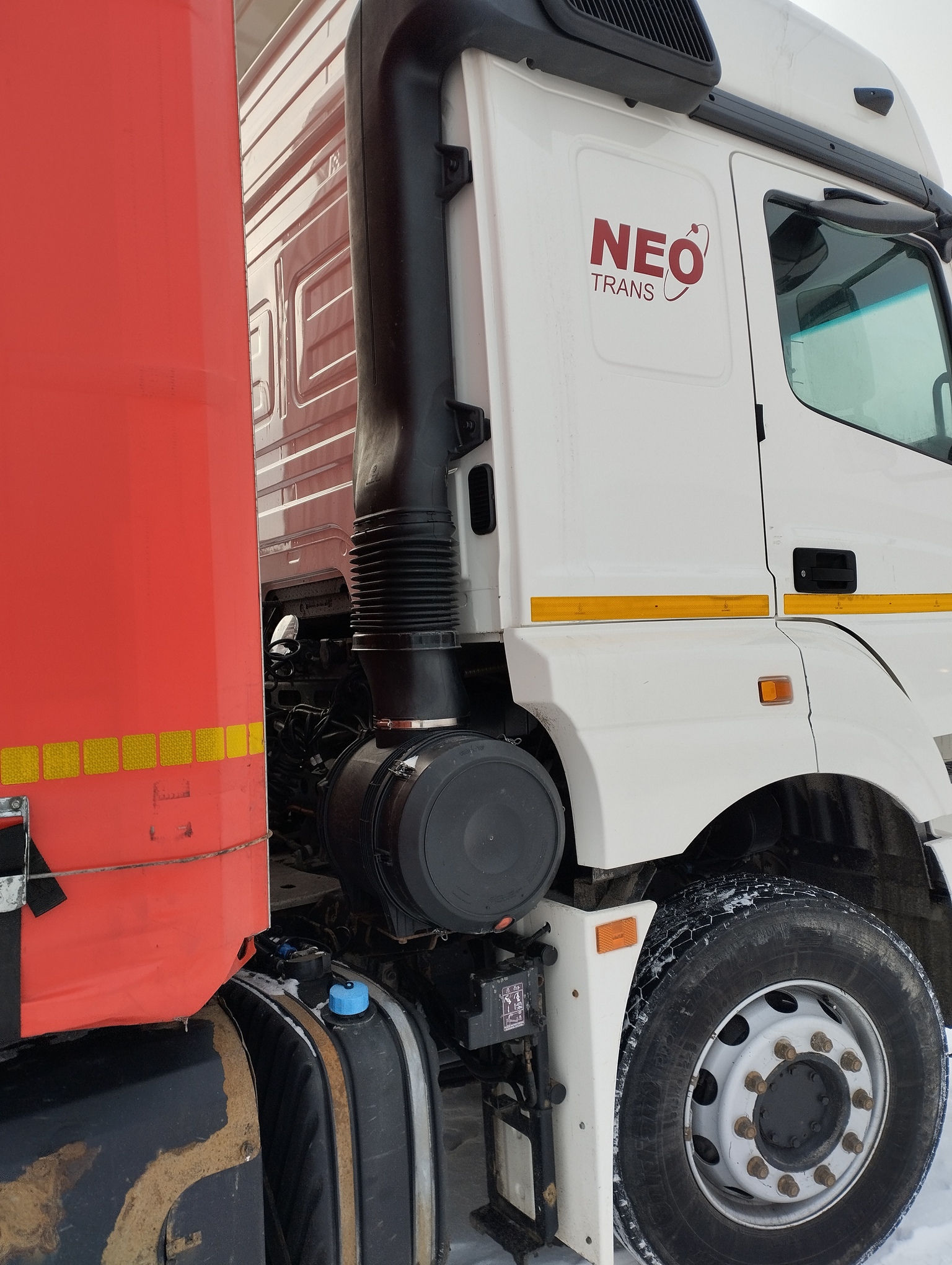 Седельный тягач КАМАЗ 5490-801-DC (газодизель) 2021 г. - фото 17