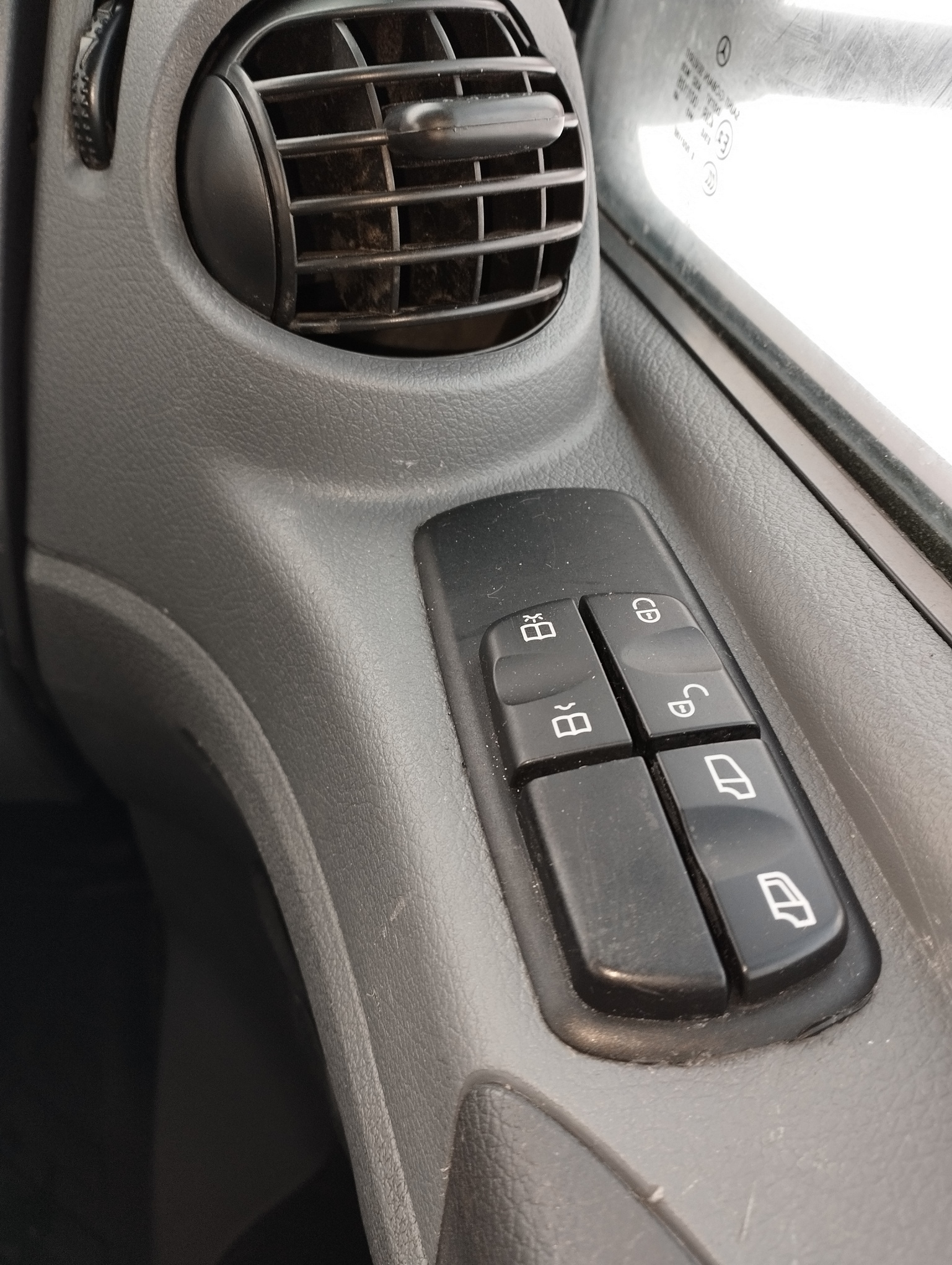 Седельный тягач КАМАЗ 5490-801-DC (газодизель) 2021 г. - фото 52