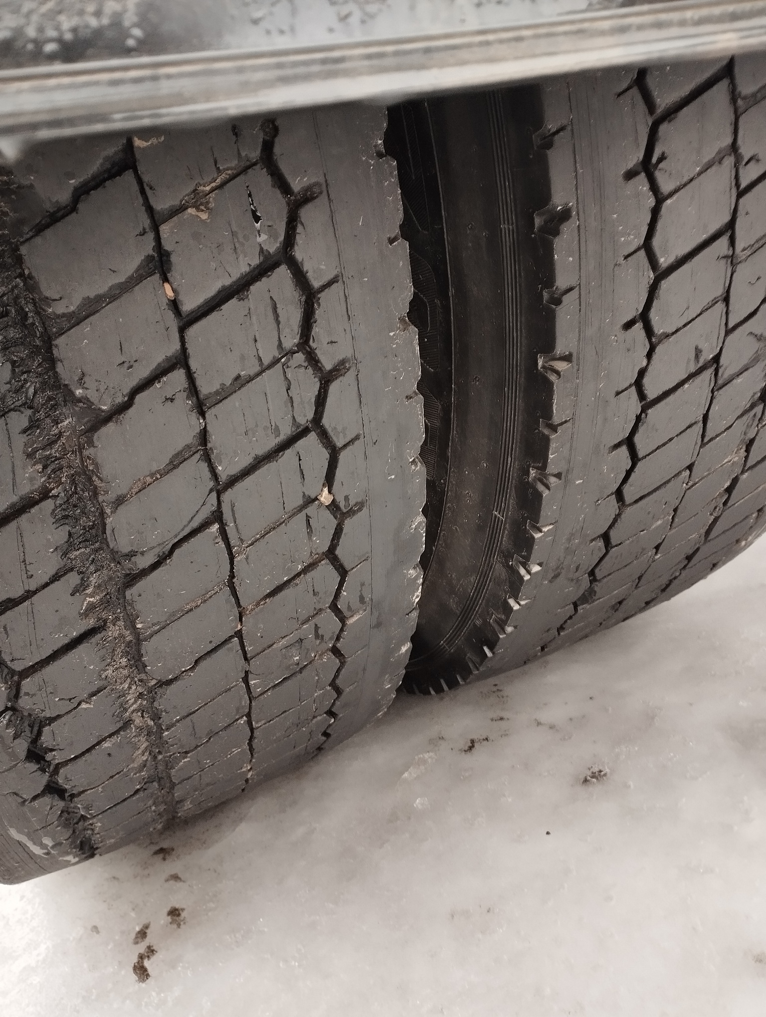 Седельный тягач КАМАЗ 5490-801-DC (газодизель) 2021 г. - фото 32