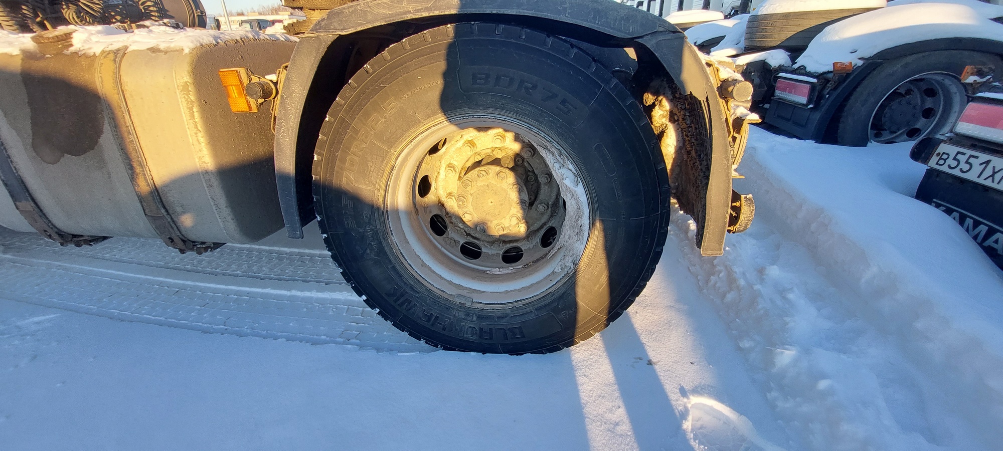 Седельный тягач КАМАЗ 5490-801-DC (газодизель) 2021 г. - фото 17