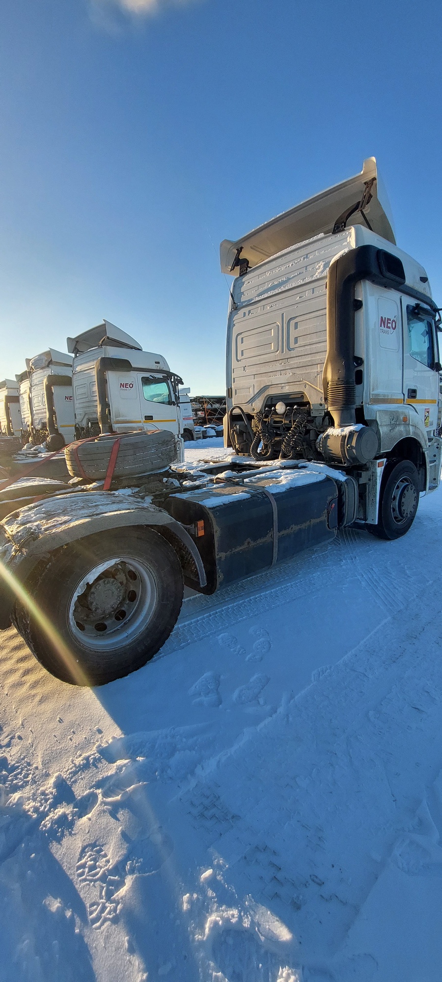 Седельный тягач КАМАЗ 5490-801-DC (газодизель) 2021 г. - фото 19