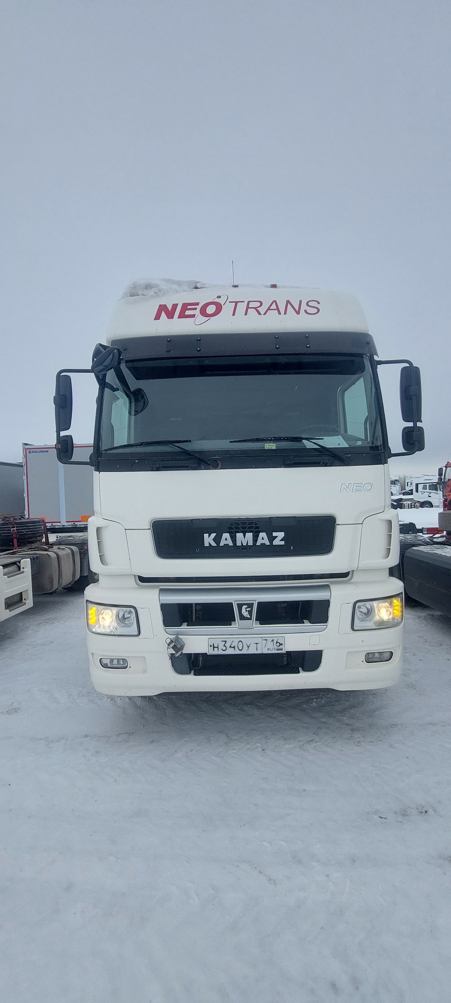 Седельный тягач КАМАЗ 5490-801-DC (газодизель) 2021 г.