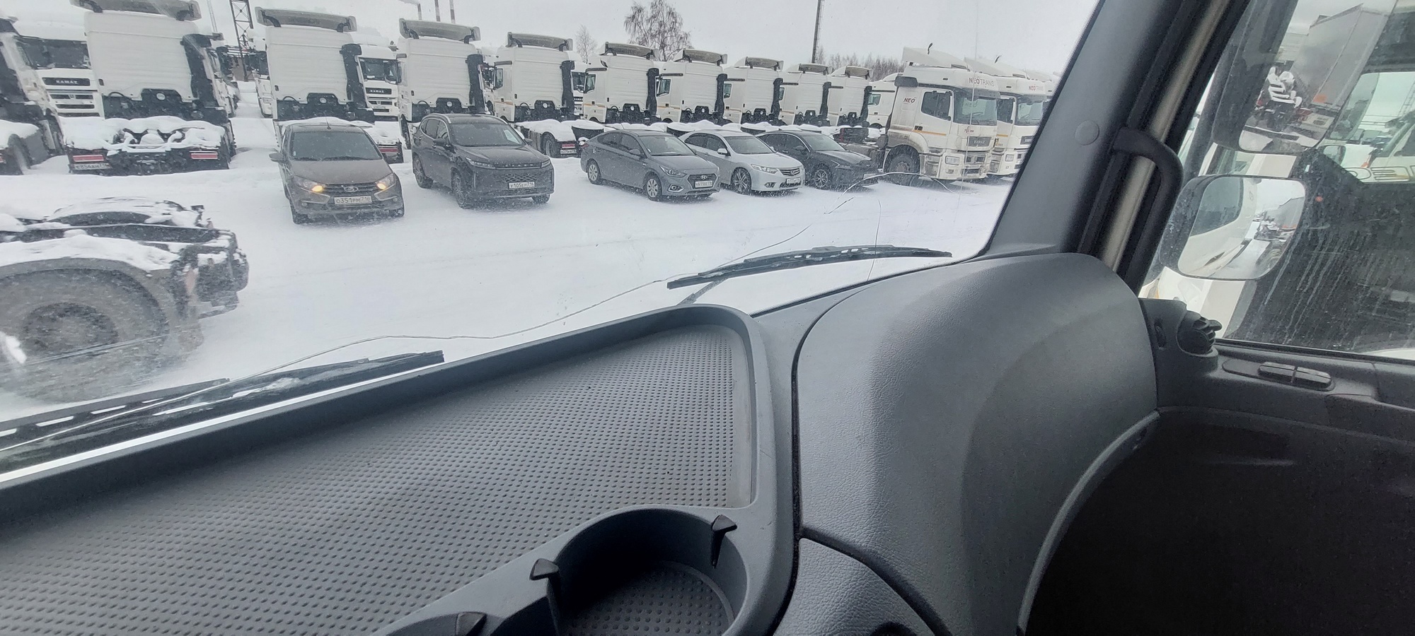 Седельный тягач КАМАЗ 5490-801-DC (газодизель) 2021 г. - фото 29