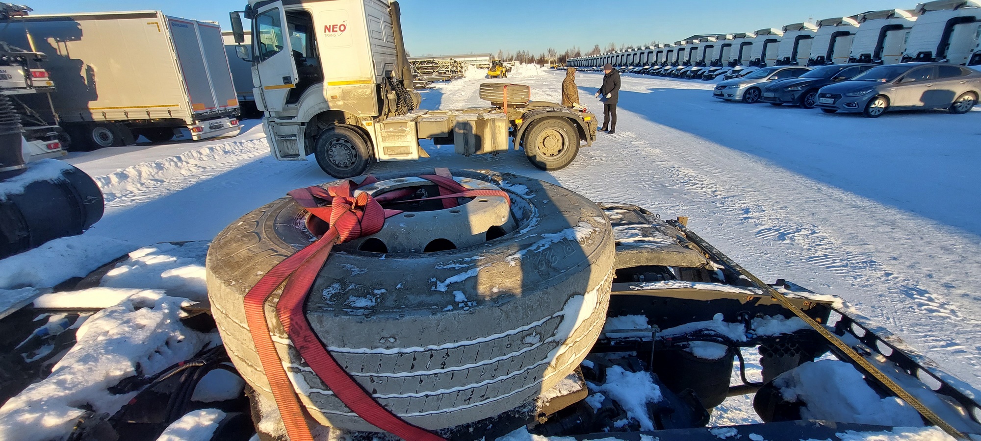 Седельный тягач КАМАЗ 5490-801-DC (газодизель) 2021 г. - фото 19