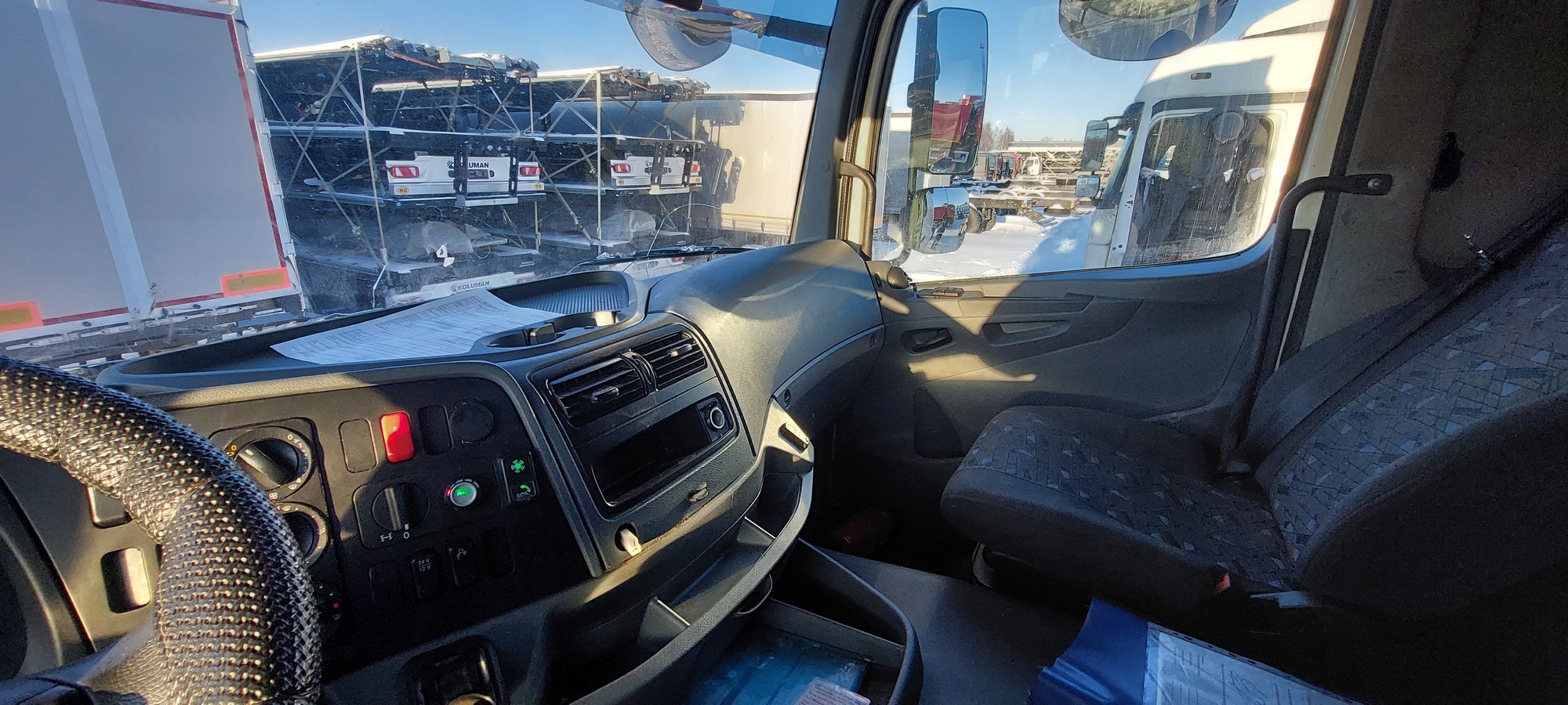 Седельный тягач КАМАЗ 5490-801-DC (газодизель) 2021 г. - фото 29