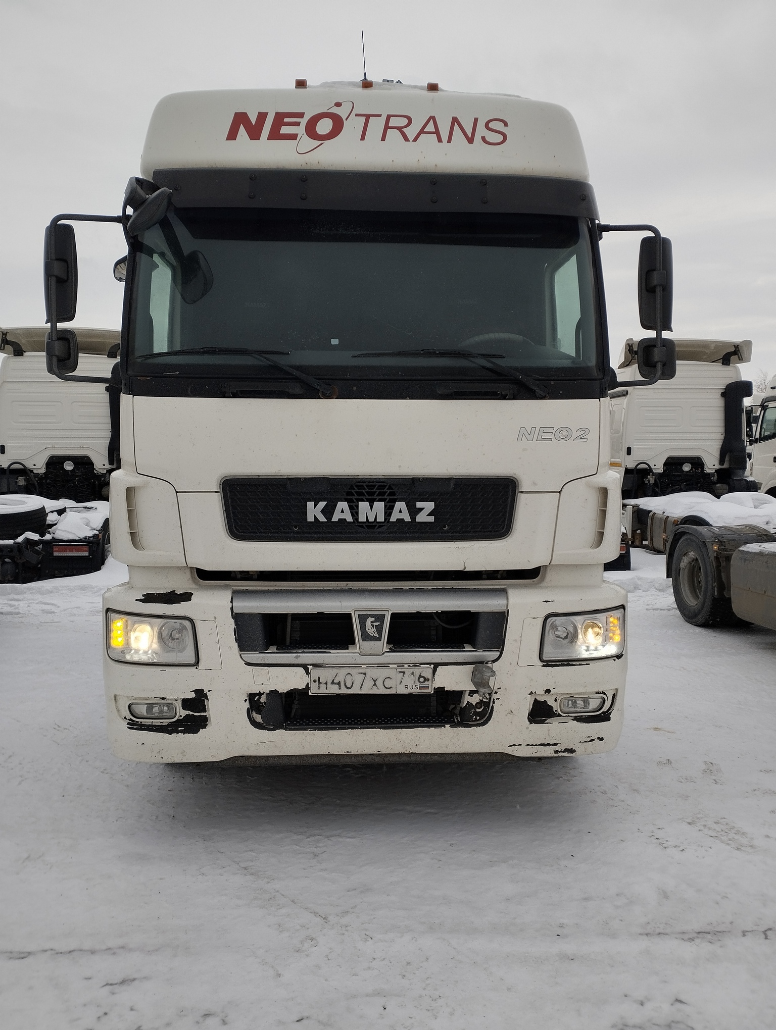 Седельный тягач КАМАЗ 5490-801-DC (газодизель) 2021 г.