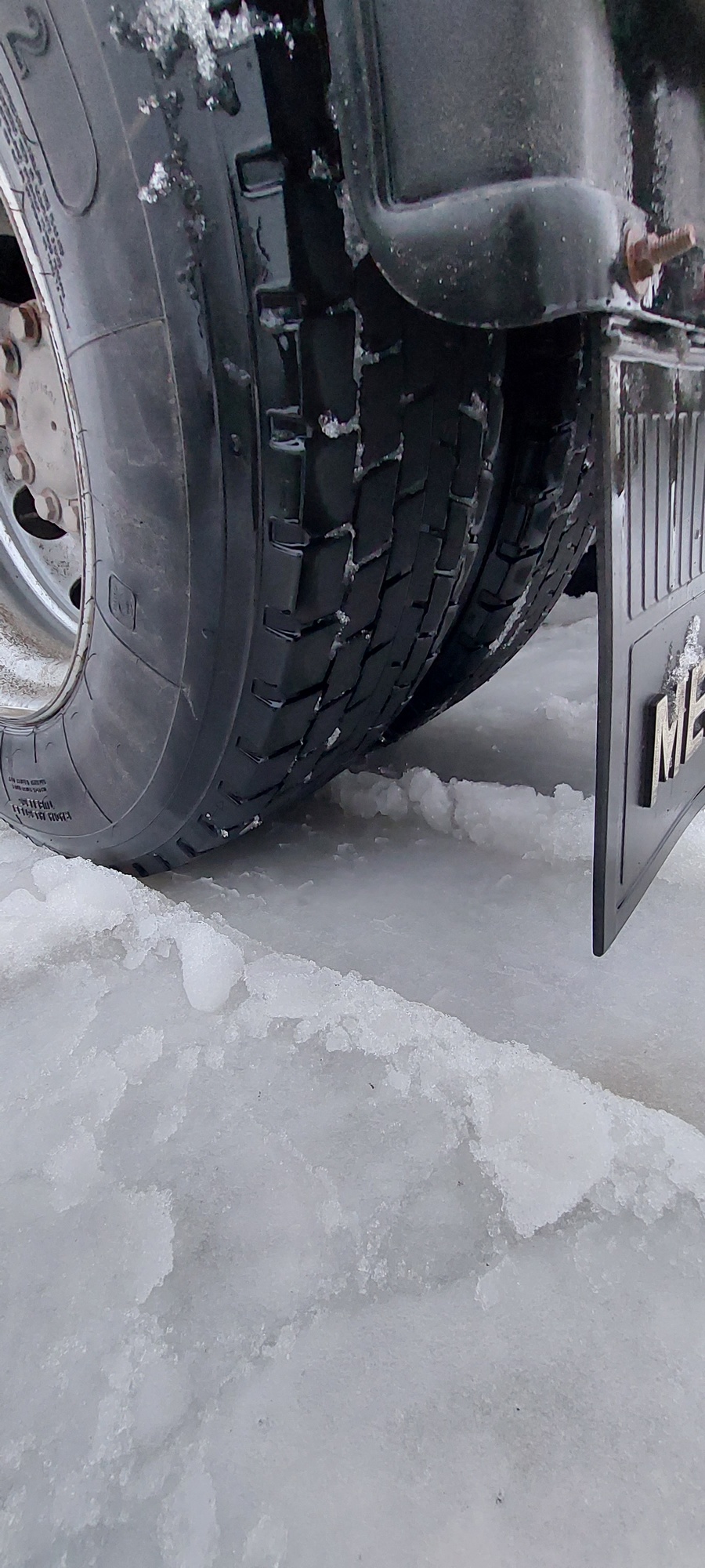 Седельный тягач КАМАЗ 5490-801-DC (газодизель) 2021 г. - фото 31