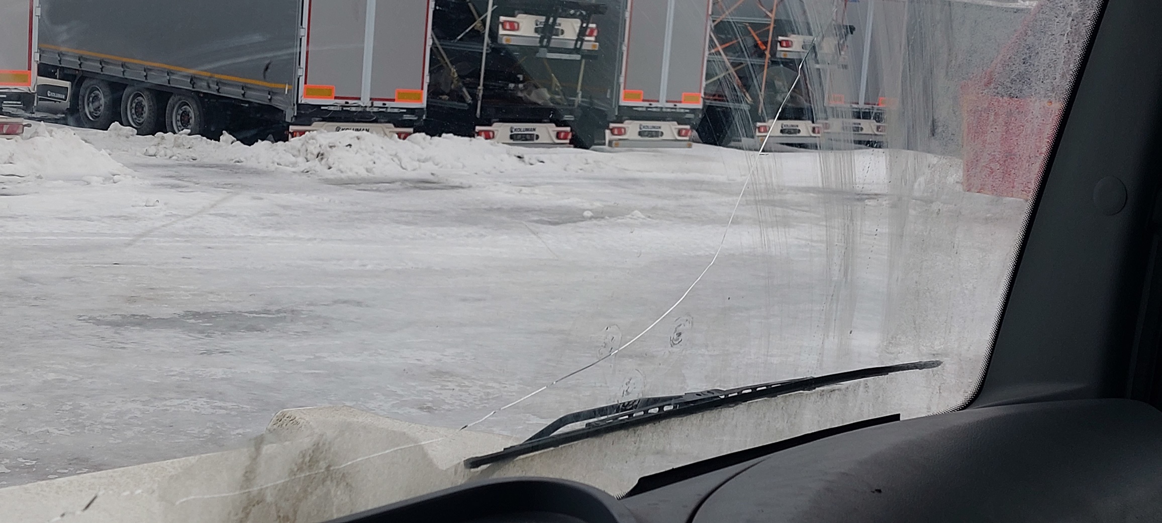 Седельный тягач КАМАЗ 5490-801-DC (газодизель) 2021 г. - фото 45