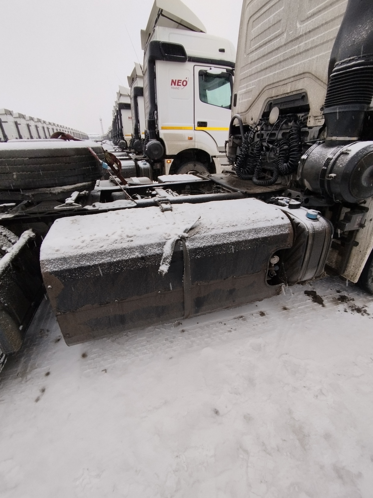 Седельный тягач КАМАЗ 5490-801-DC (газодизель) 2021 г. - фото 18