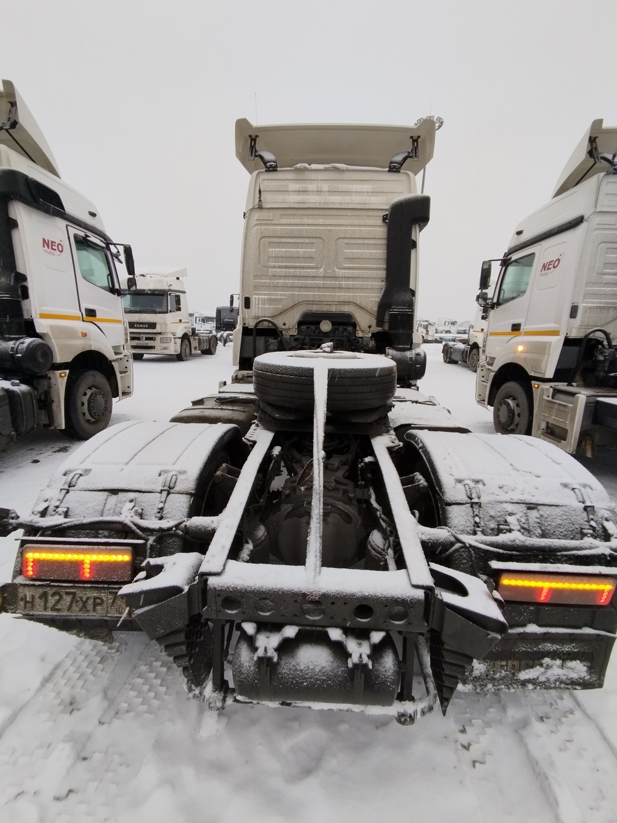 Седельный тягач КАМАЗ 5490-801-DC (газодизель) 2021 г. - фото 22