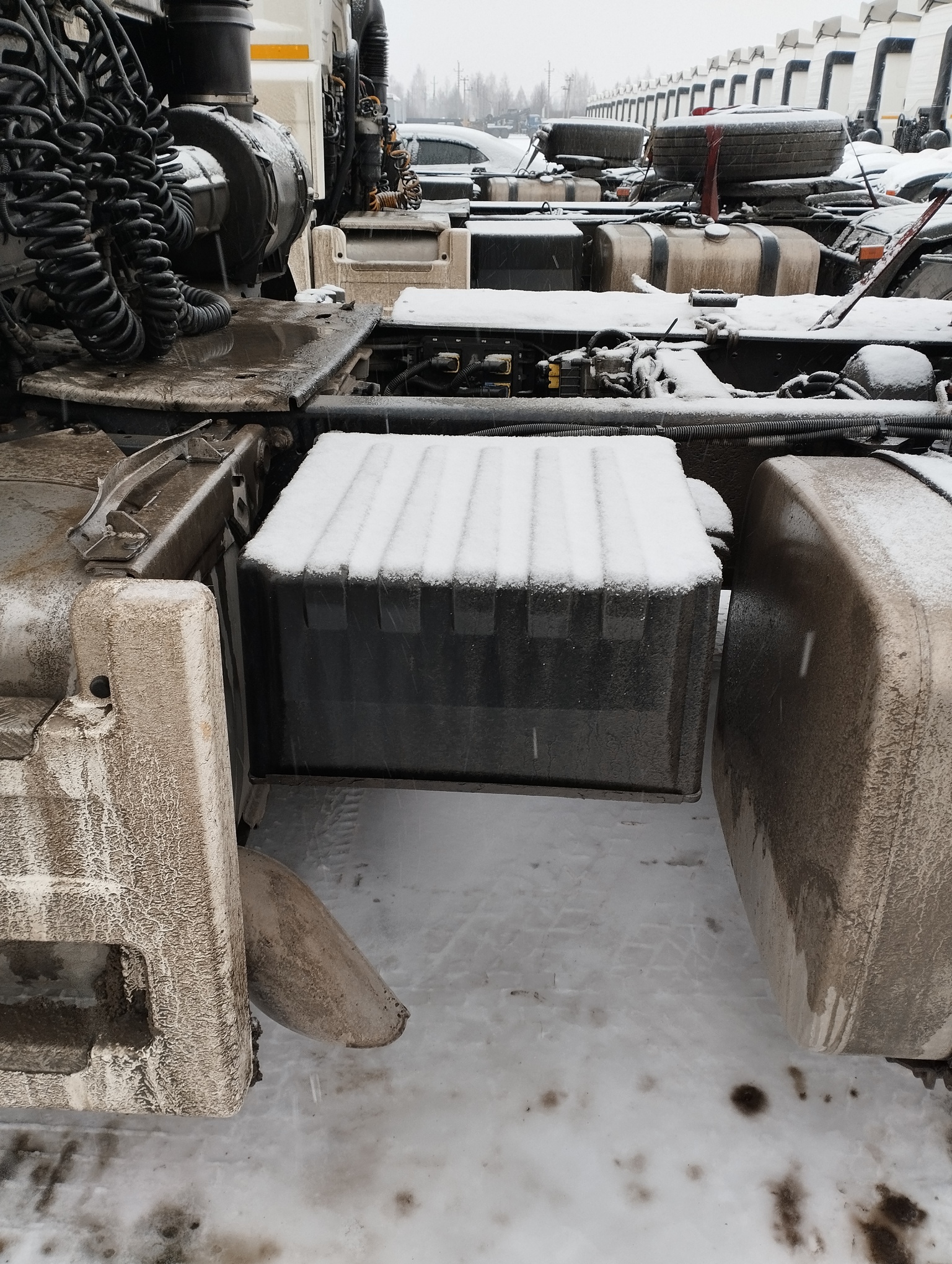 Седельный тягач КАМАЗ 5490-801-DC (газодизель) 2021 г. - фото 29