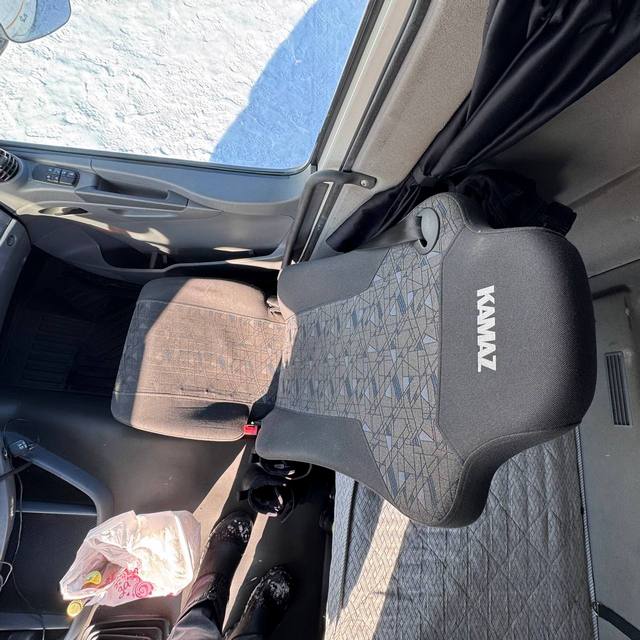 Седельный тягач КАМАЗ 5490-801-DC (газодизель) 2021 г. - фото 7