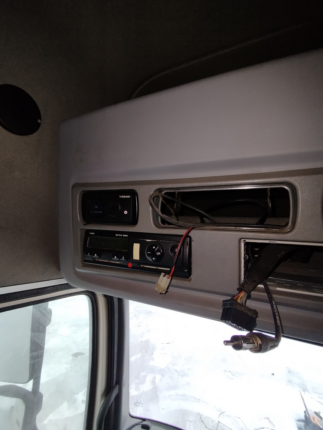 Седельный тягач КАМАЗ 5490-801-DC (газодизель) 2021 г. - фото 57