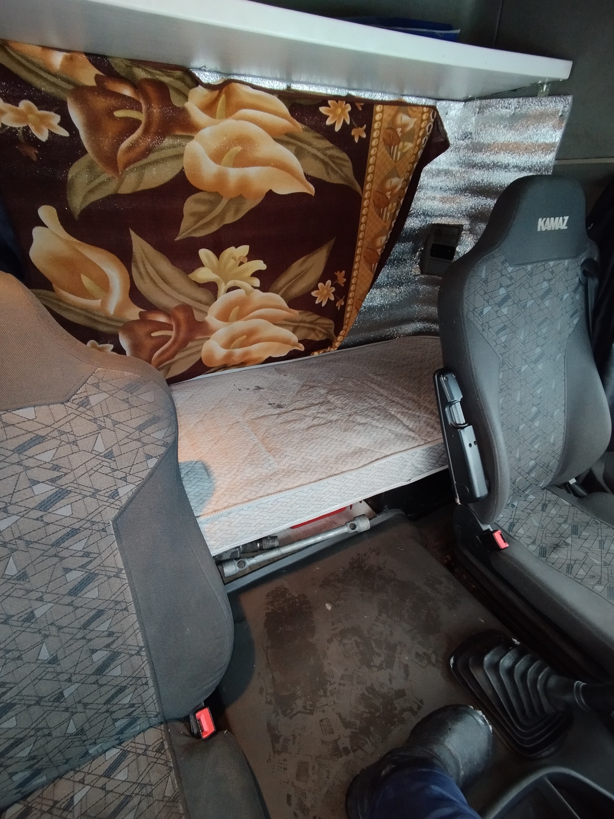 Седельный тягач КАМАЗ 5490-801-DC (газодизель) 2021 г. - фото 60