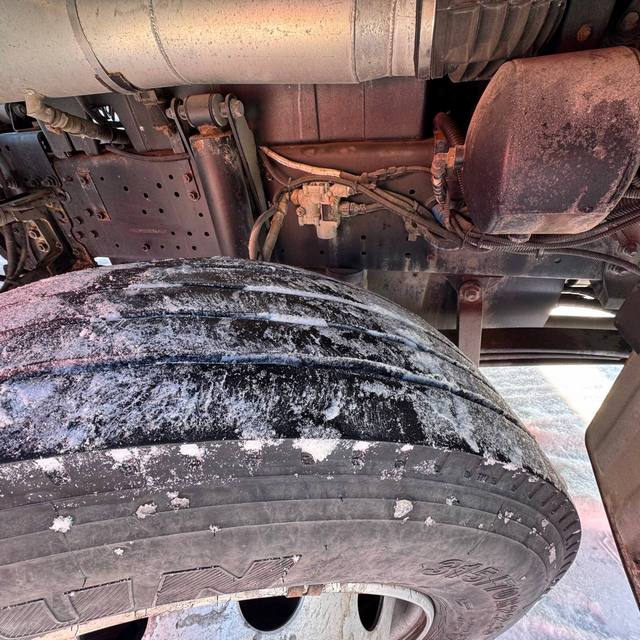 Седельный тягач КАМАЗ 5490-801-DC (газодизель) 2021 г. - фото 14