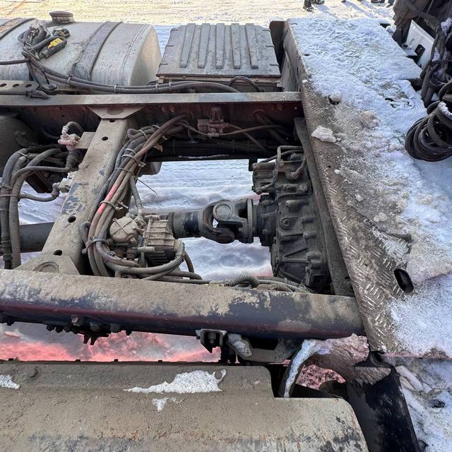 Седельный тягач КАМАЗ 5490-801-DC (газодизель) 2021 г. - фото 24