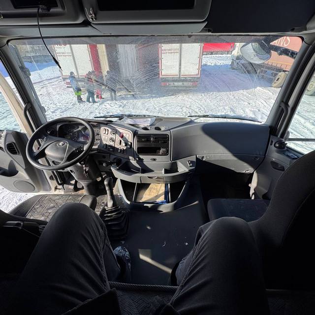 Седельный тягач КАМАЗ 5490-801-DC (газодизель) 2021 г. - фото 45