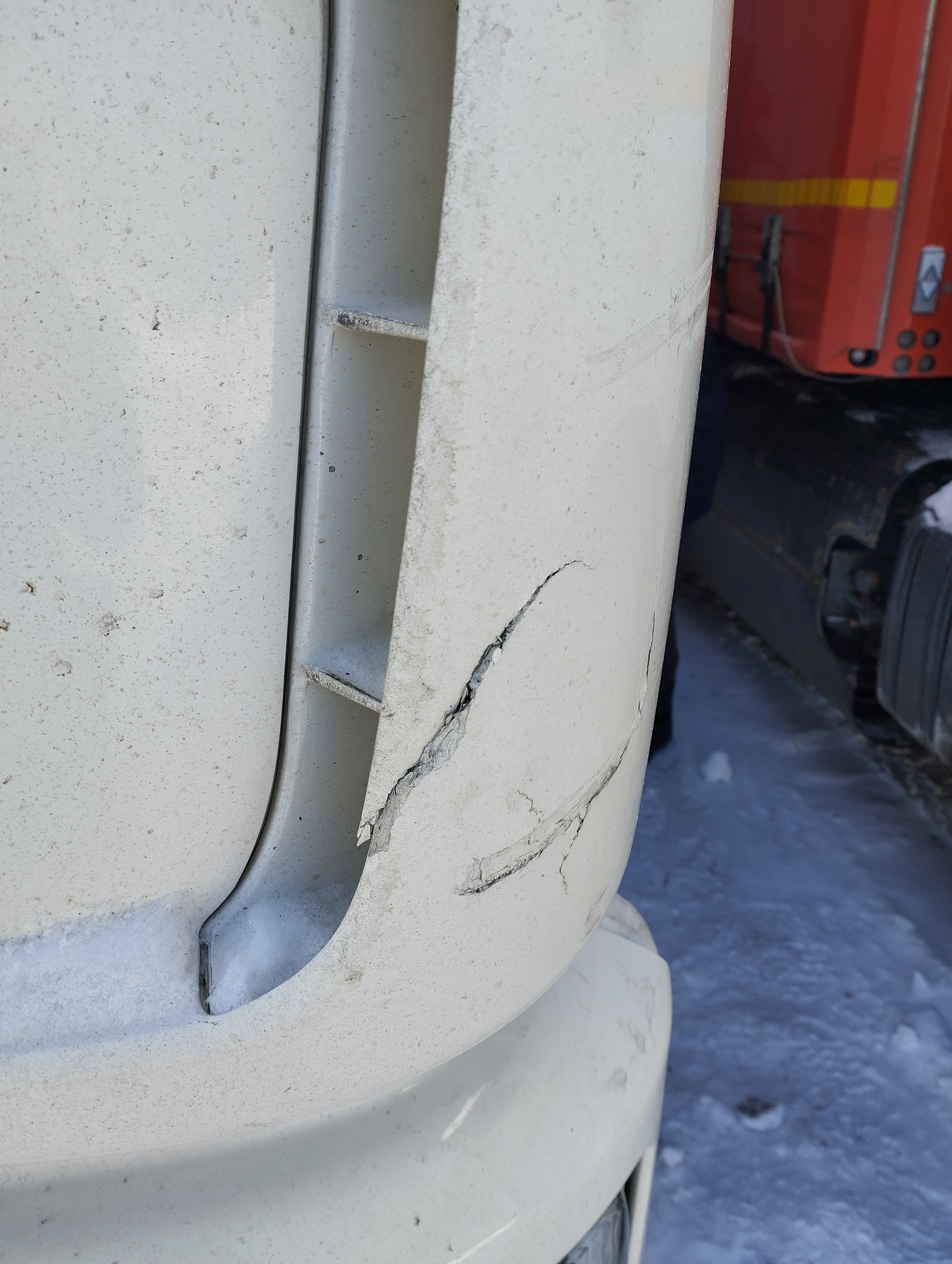 Седельный тягач КАМАЗ 5490-801-DC (газодизель) 2021 г. - фото 8