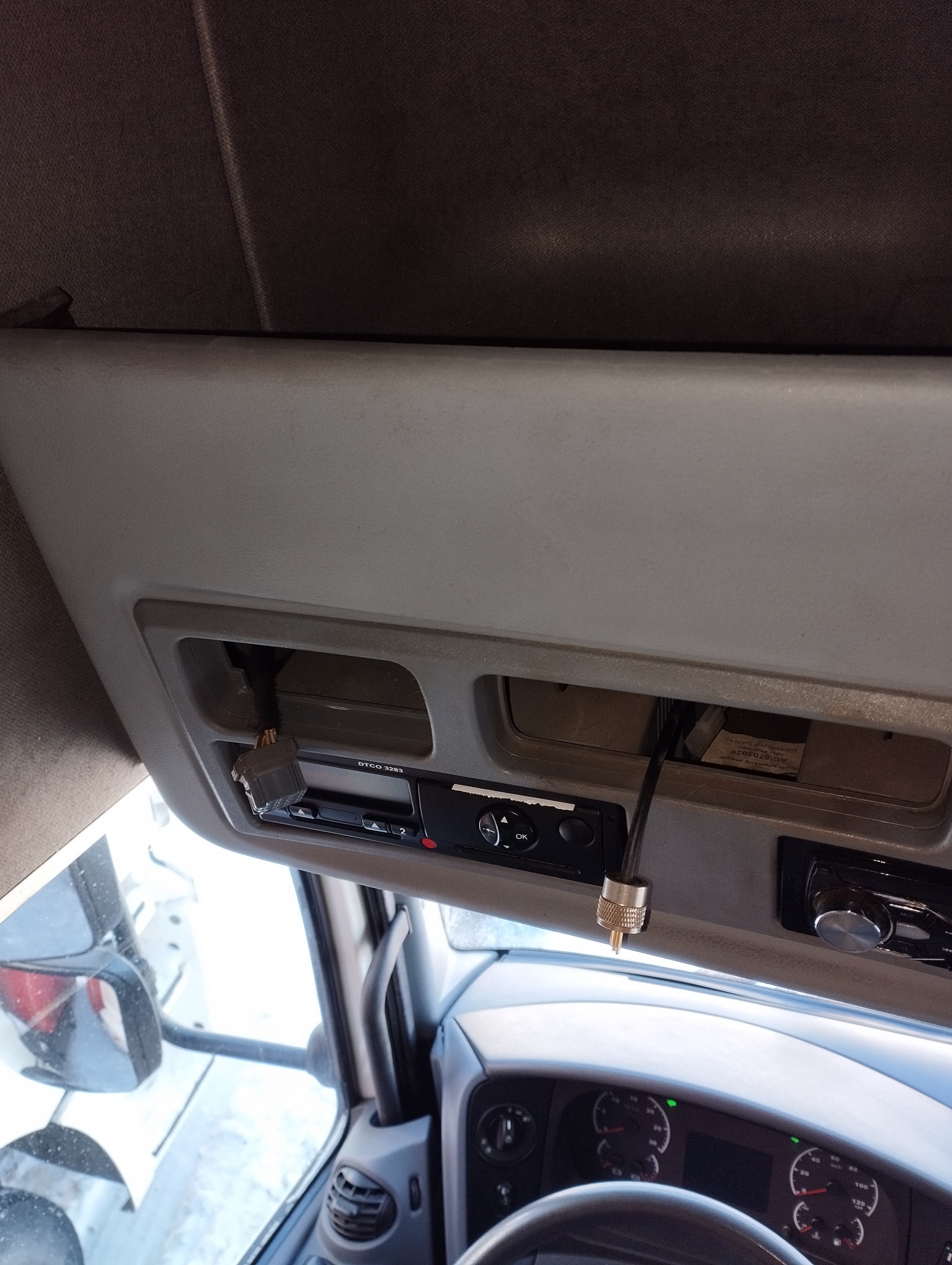 Седельный тягач КАМАЗ 5490-801-DC (газодизель) 2021 г. - фото 46