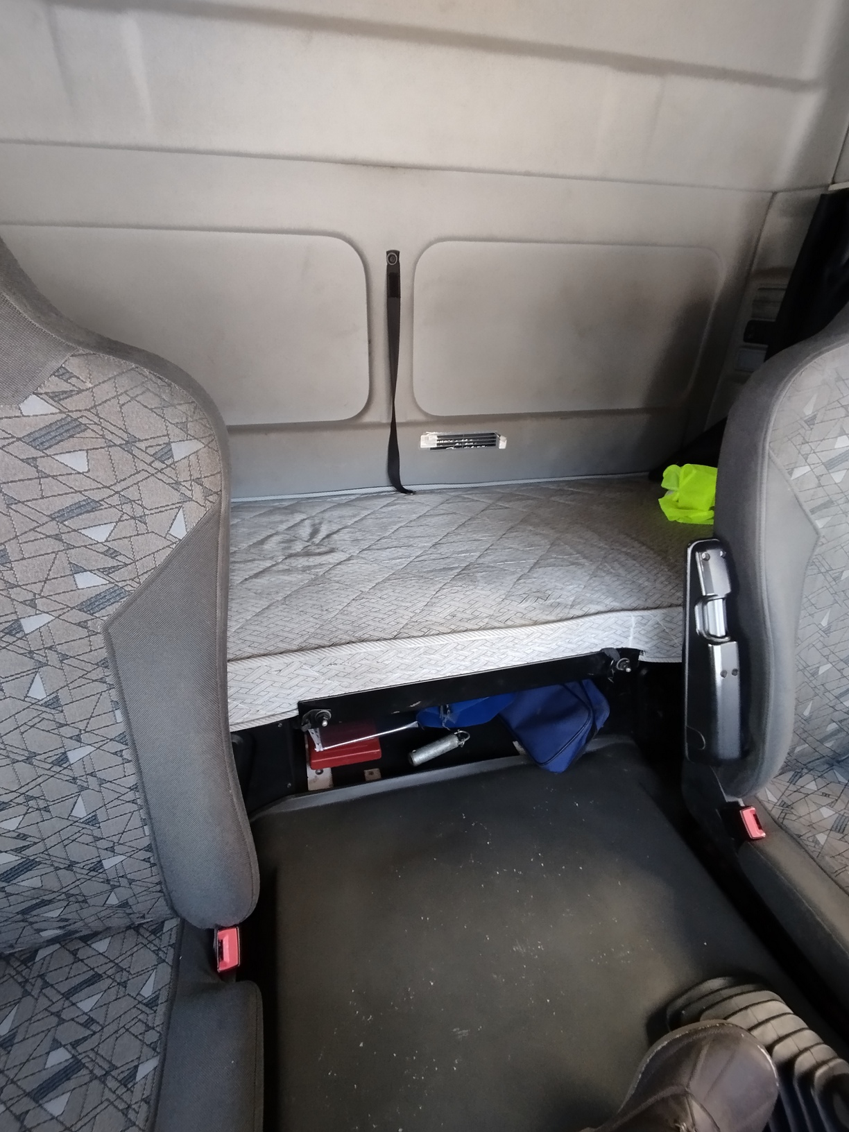 Седельный тягач КАМАЗ 5490-801-DC (газодизель) 2021 г. - фото 49