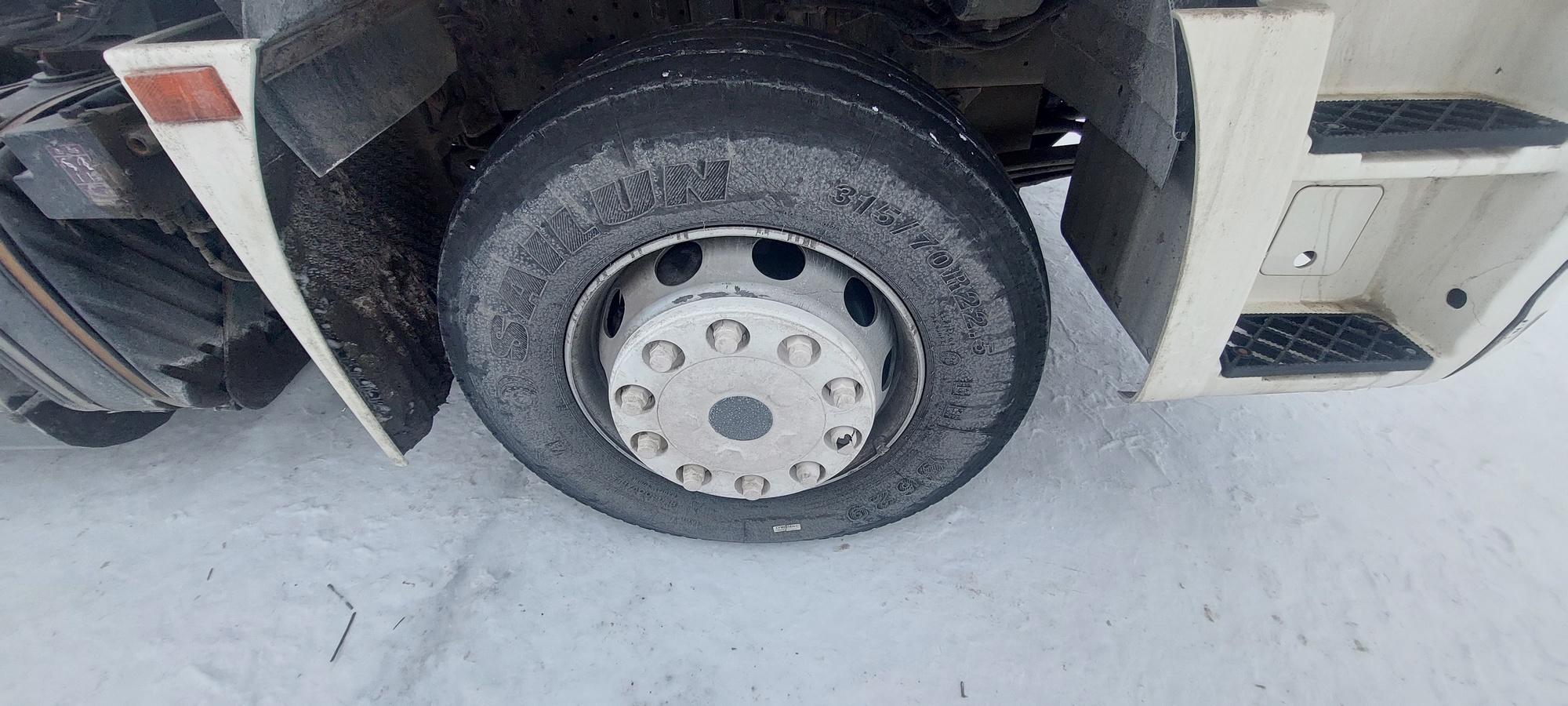 Седельный тягач КАМАЗ 5490-801-DC (газодизель) 2021 г. - фото 12