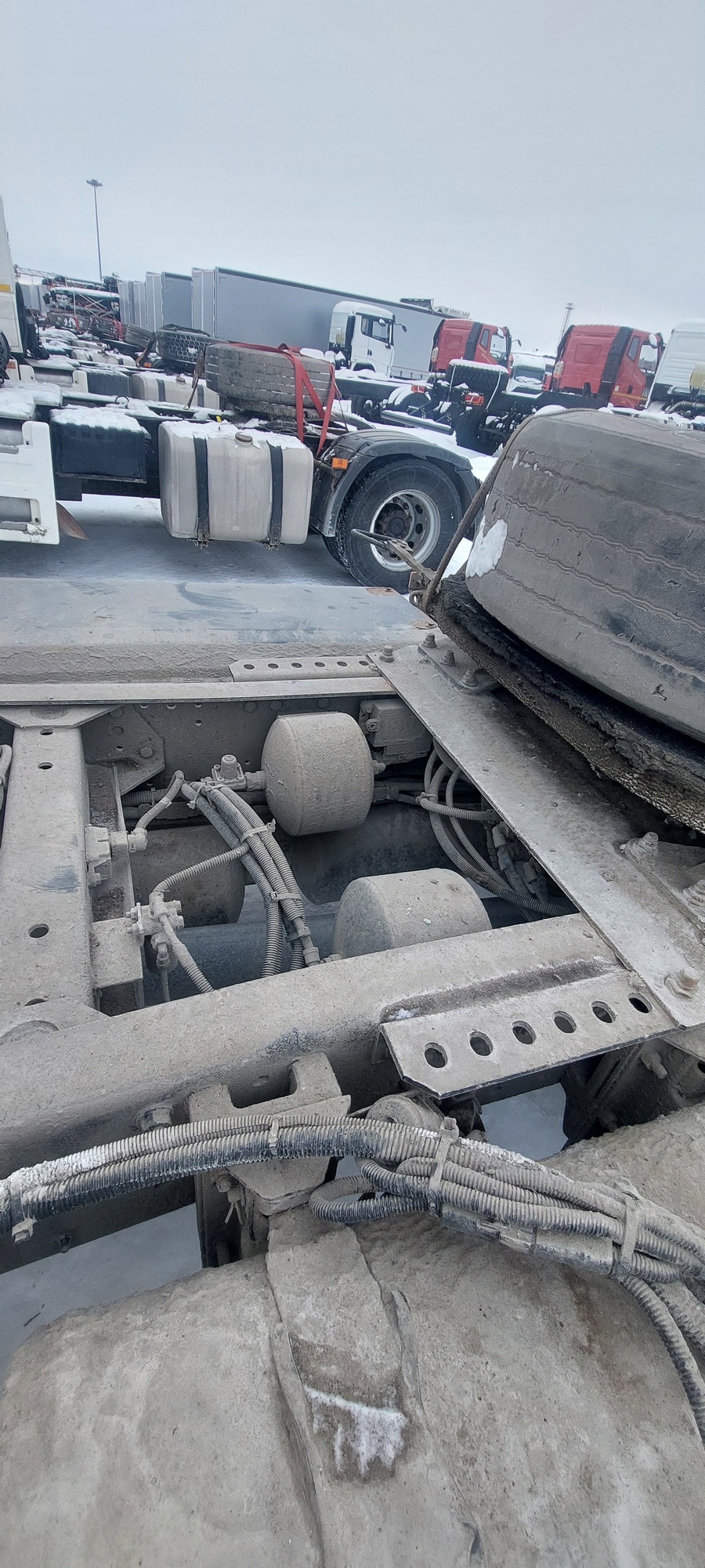 Седельный тягач КАМАЗ 5490-801-DC (газодизель) 2021 г. - фото 24