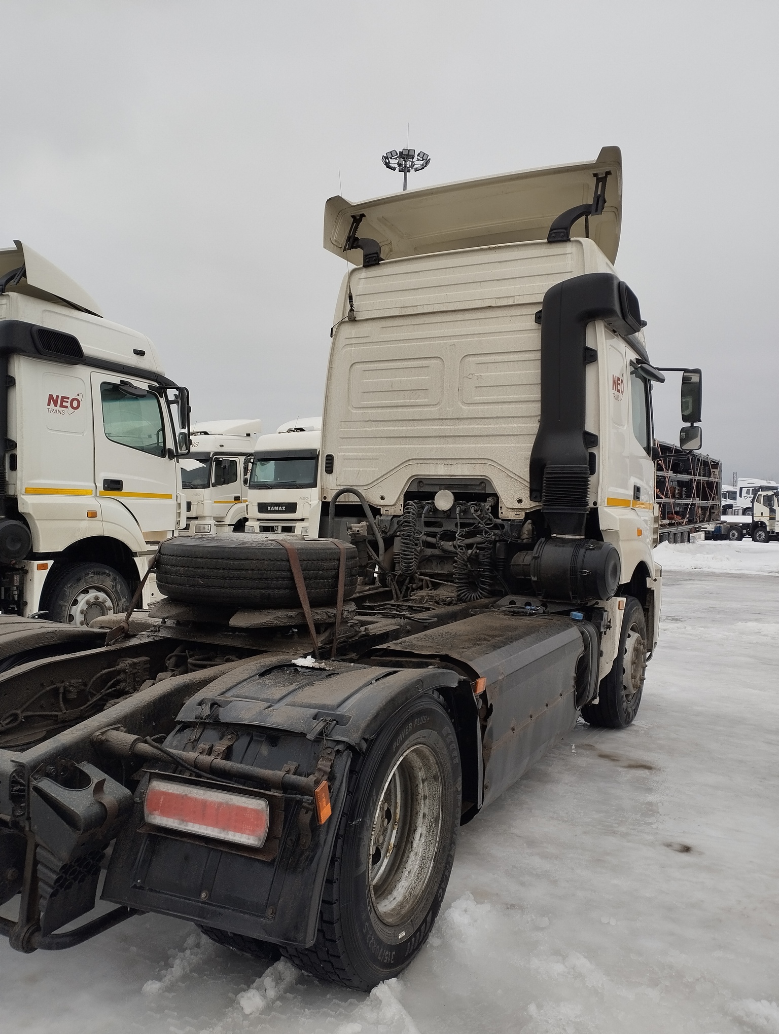 Седельный тягач КАМАЗ 5490-801-DC (газодизель) 2021 г. - фото 27