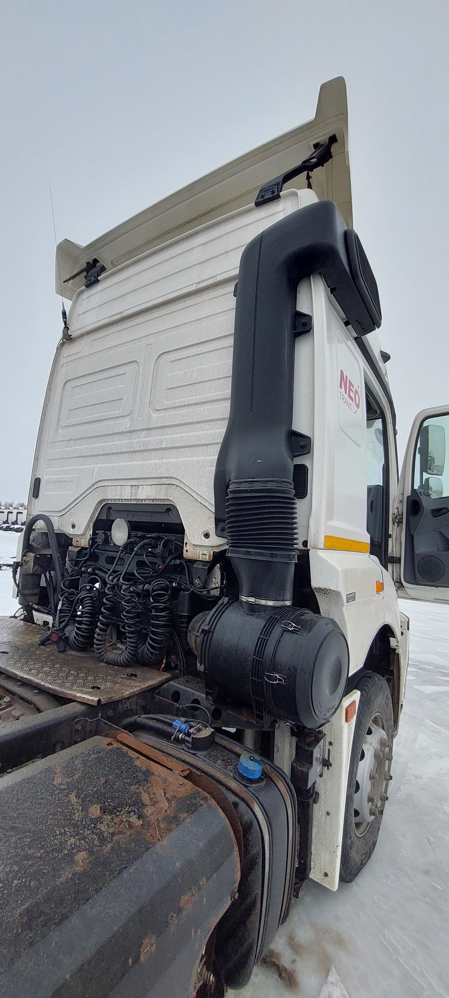 Седельный тягач КАМАЗ 5490-801-DC (газодизель) 2021 г. - фото 14