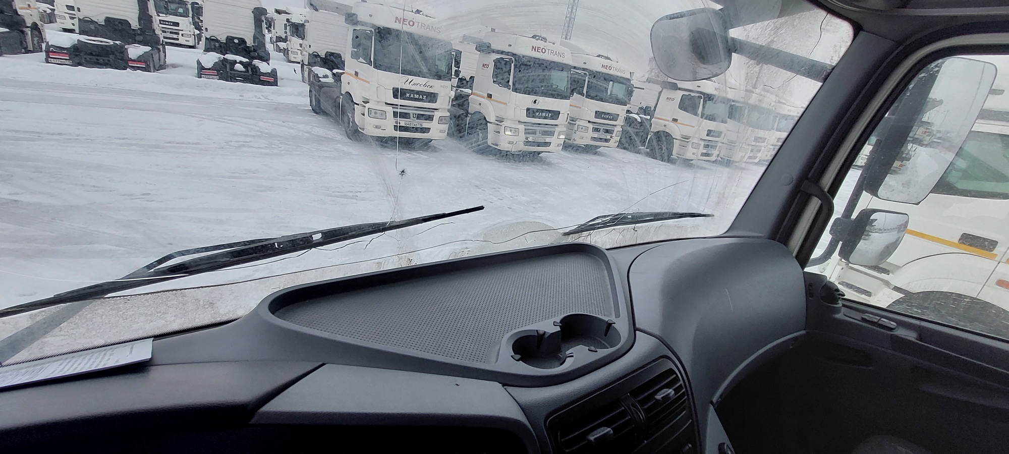 Седельный тягач КАМАЗ 5490-801-DC (газодизель) 2021 г. - фото 45