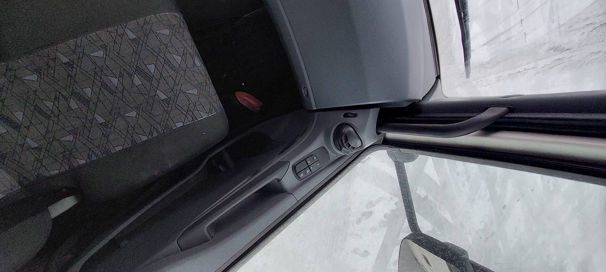 Седельный тягач КАМАЗ 5490-801-DC (газодизель) 2021 г. - фото 46