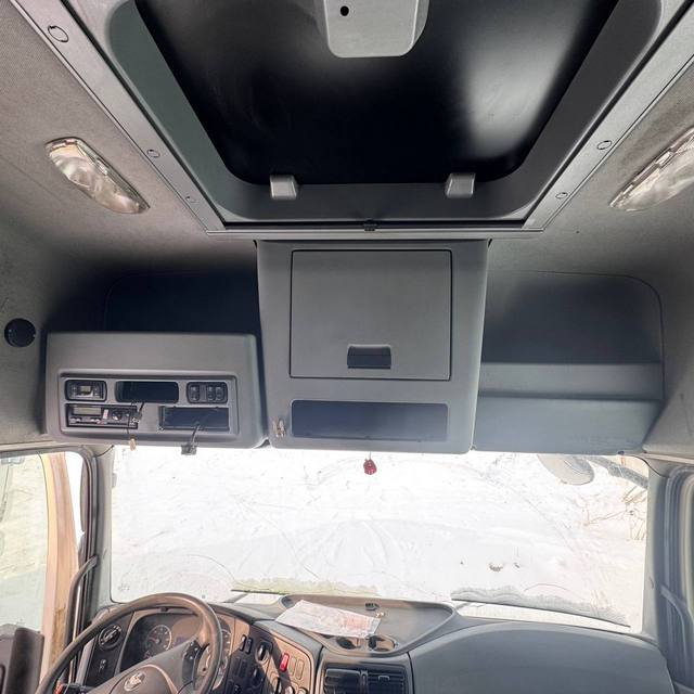 Седельный тягач КАМАЗ 5490-801-DC (газодизель) 2021 г. - фото 37