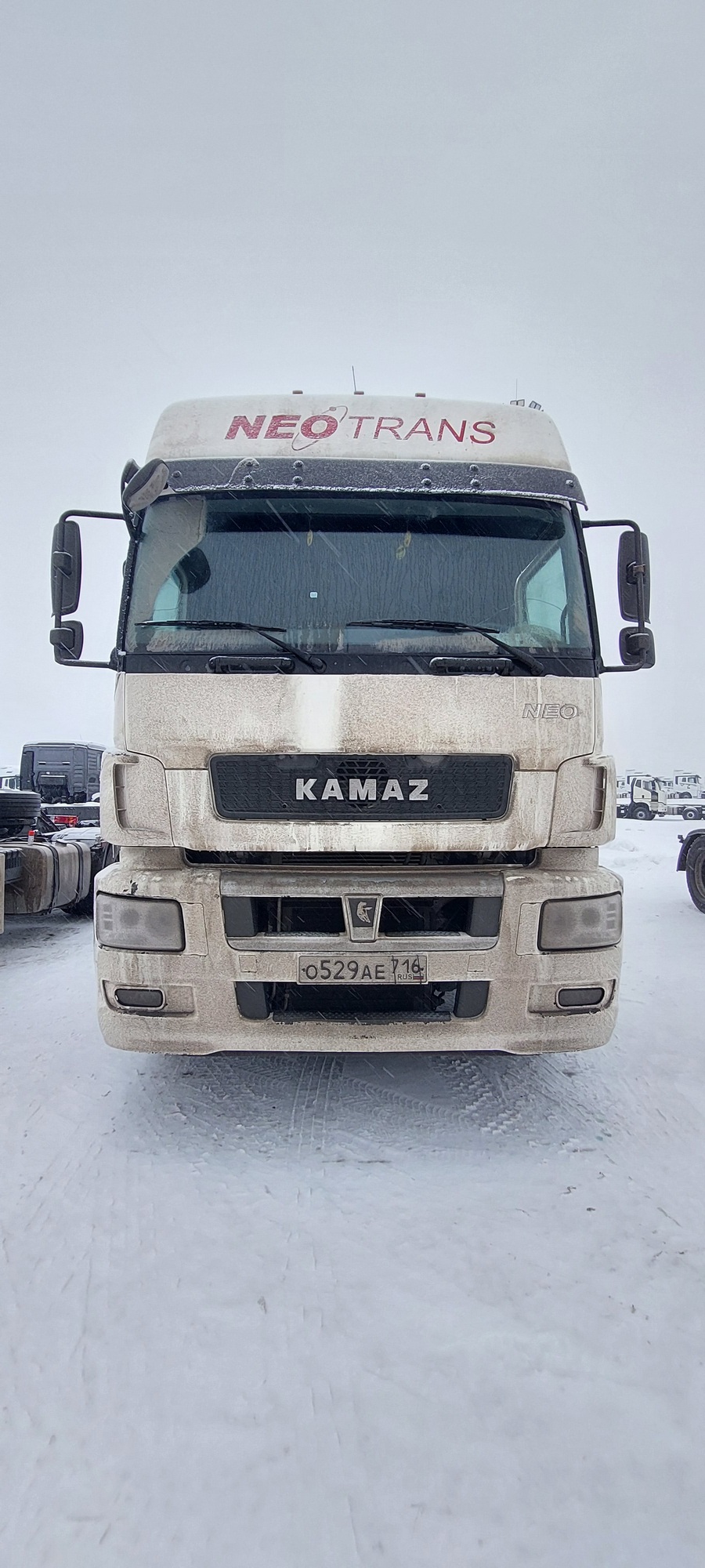 Седельный тягач КАМАЗ 5490-801-DC (газодизель) 2021 г.
