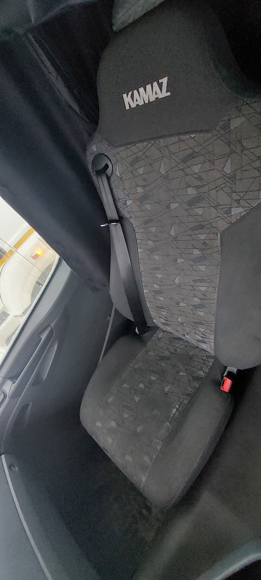 Седельный тягач КАМАЗ 5490-801-DC (газодизель) 2021 г. - фото 45