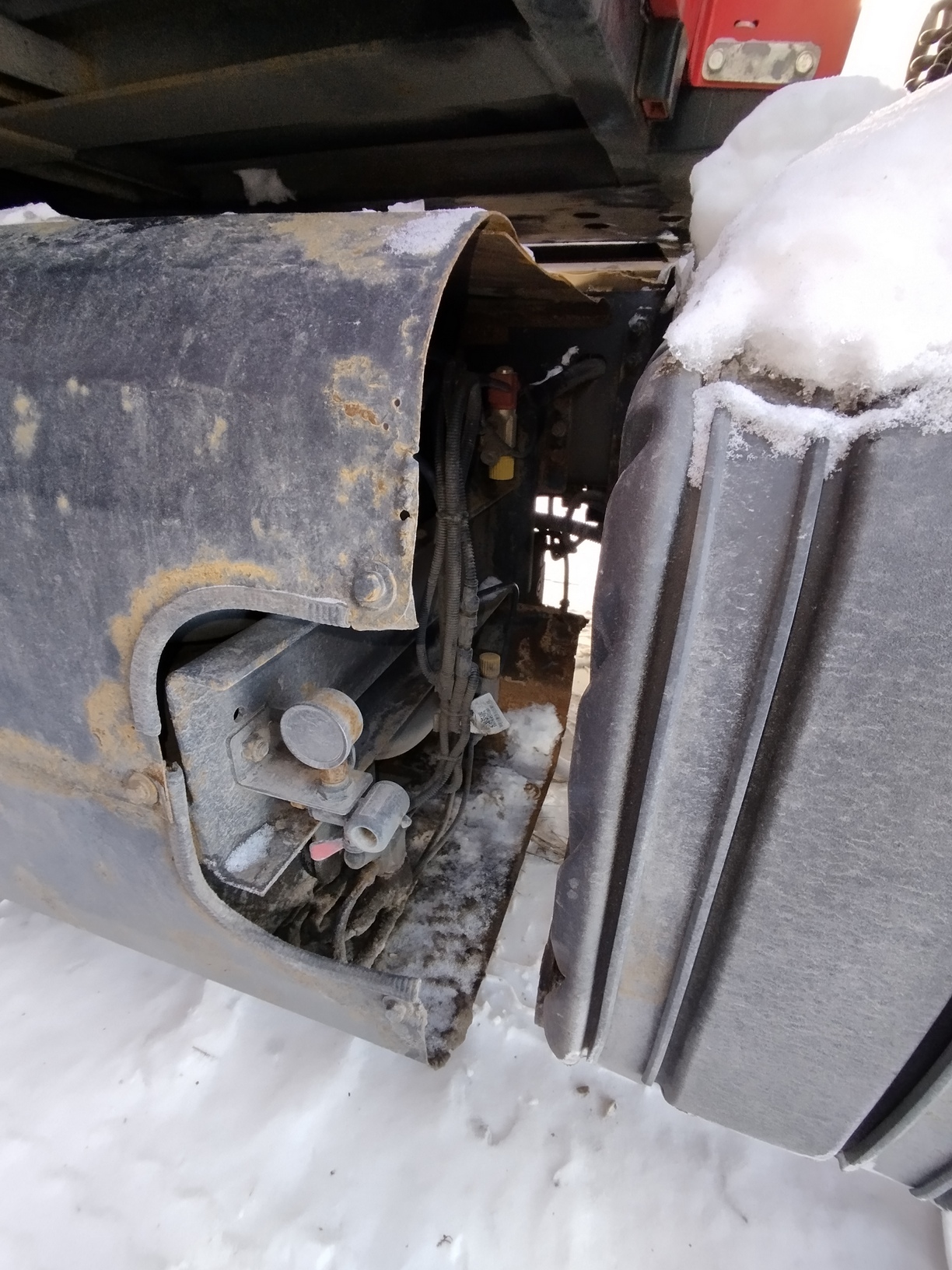 Седельный тягач КАМАЗ 5490-801-DC (газодизель) 2021 г. - фото 12