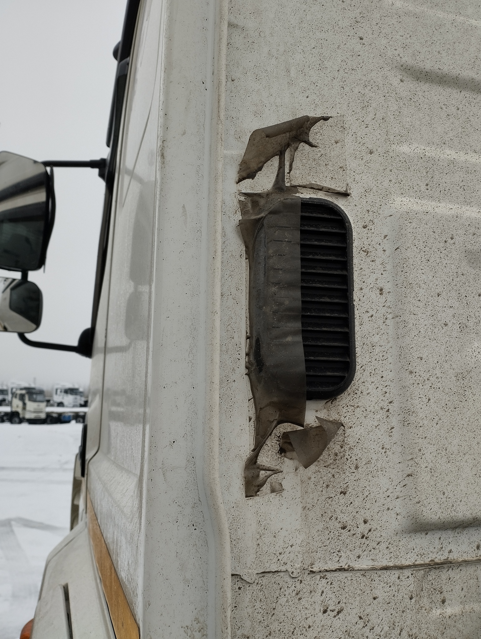 Седельный тягач КАМАЗ 5490-801-DC (газодизель) 2021 г. - фото 46