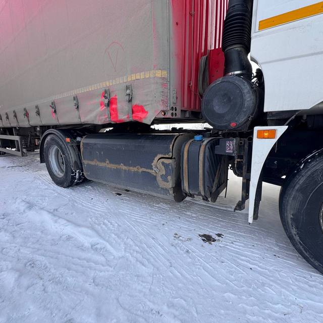 Седельный тягач КАМАЗ 5490-801-DC (газодизель) 2021 г. - фото 9