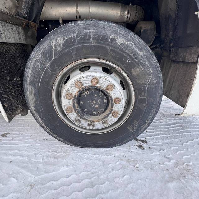 Седельный тягач КАМАЗ 5490-801-DC (газодизель) 2021 г. - фото 39