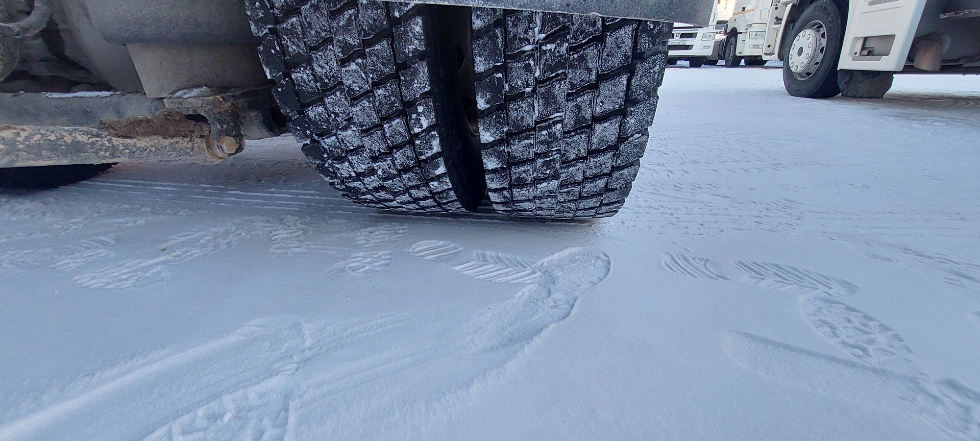 Седельный тягач КАМАЗ 5490-801-DC (газодизель) 2021 г. - фото 16