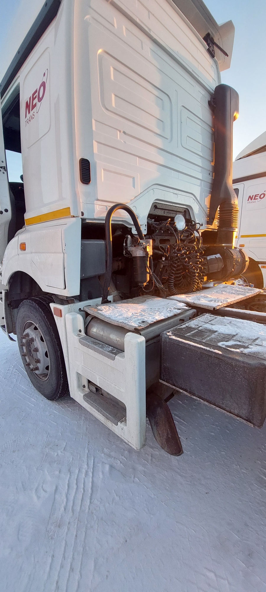 Седельный тягач КАМАЗ 5490-801-DC (газодизель) 2021 г. - фото 22