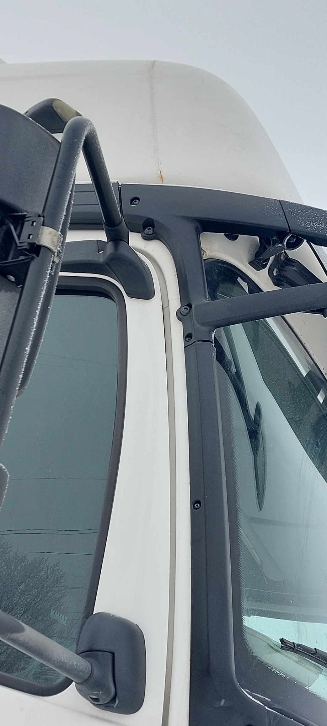 Седельный тягач КАМАЗ 5490-801-DC (газодизель) 2021 г. - фото 24