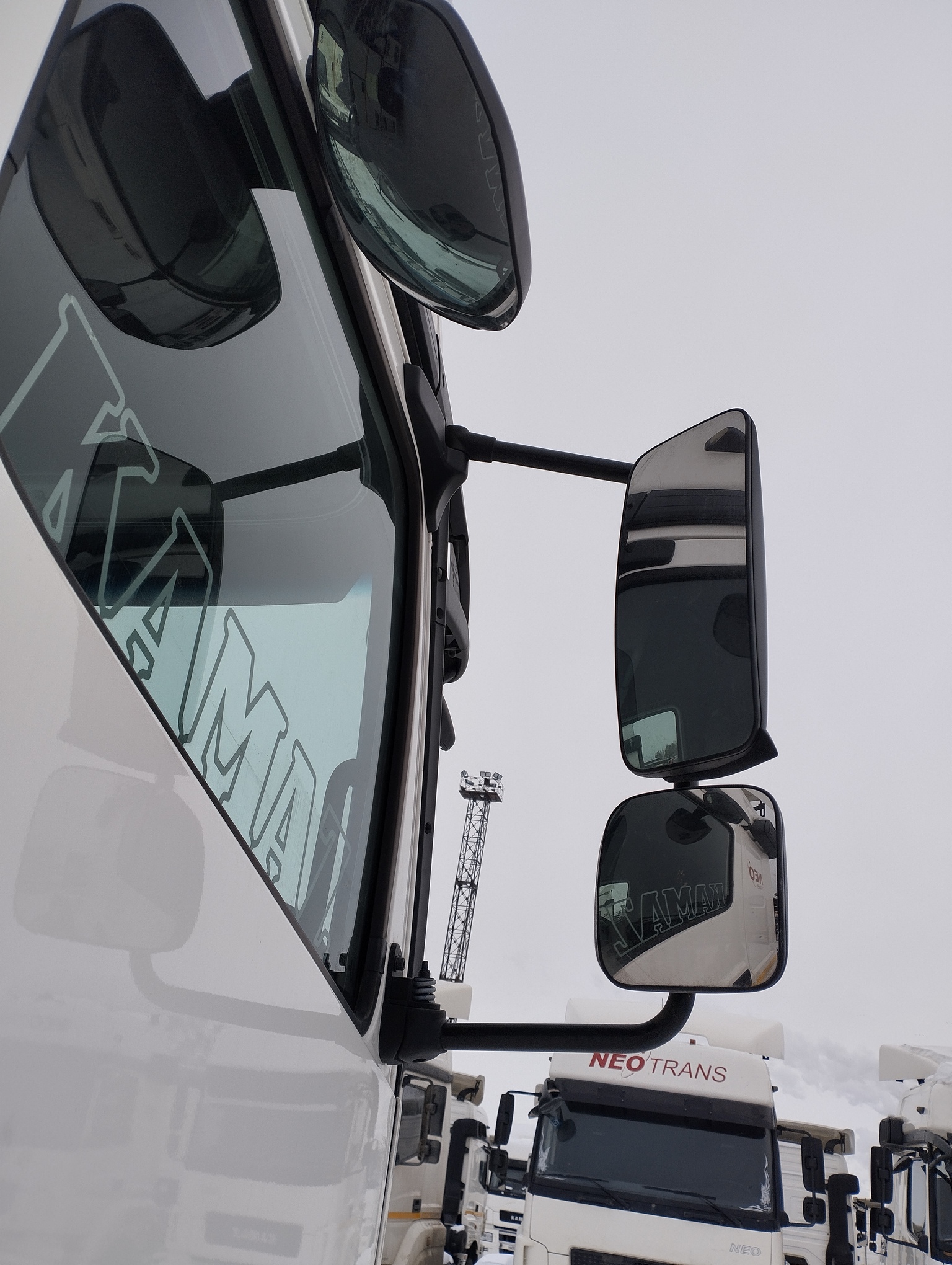 Седельный тягач КАМАЗ 5490-801-DC (газодизель) 2021 г. - фото 5